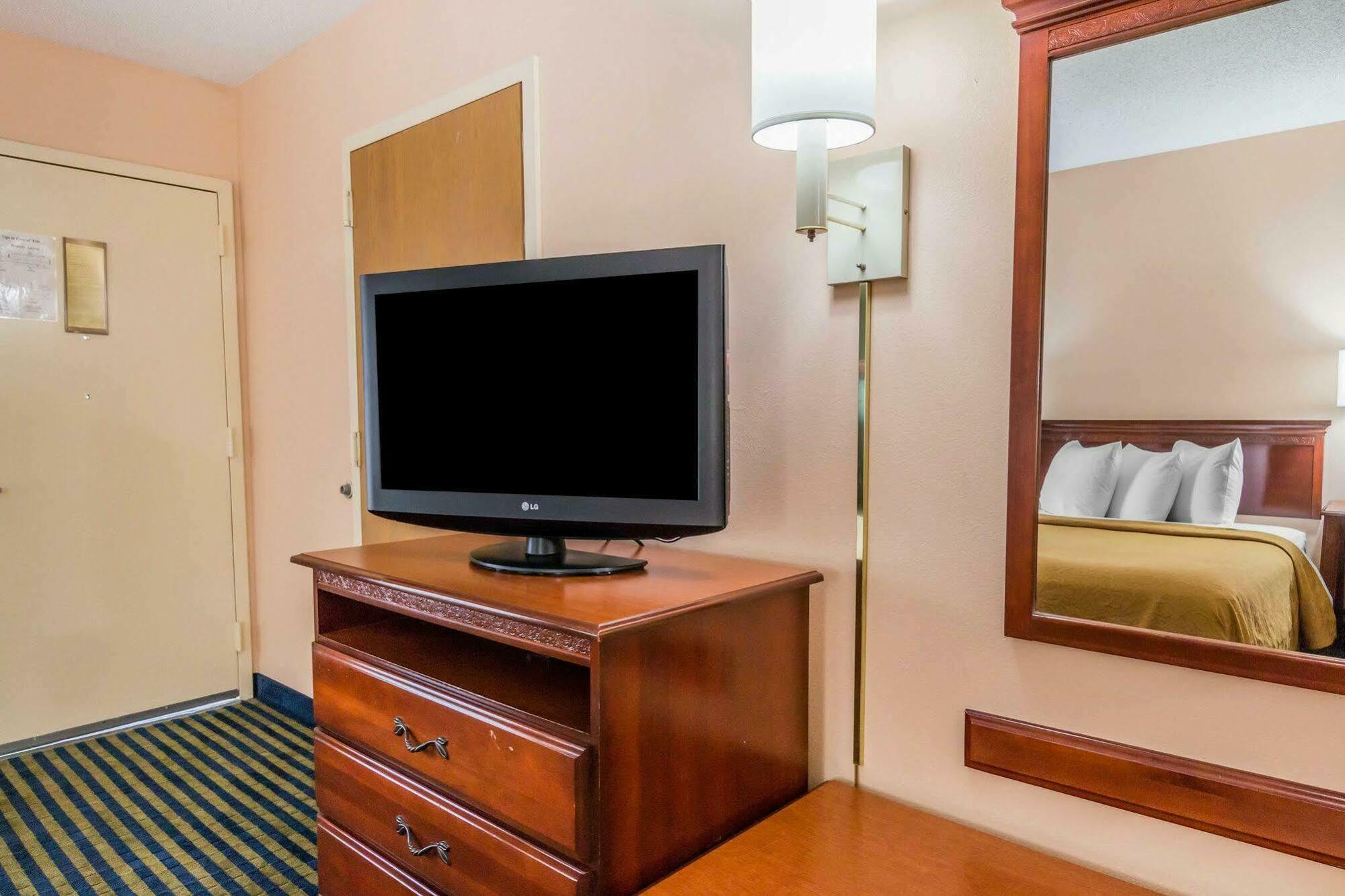 Quality Inn Savannah I-95 Georgetown Exterior photo